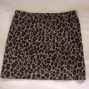 Leopard mini skirt